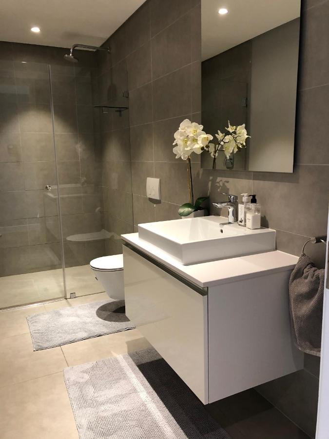 Greenpoint Designer Apartment Near Stadium & Waterfront ケープタウン エクステリア 写真