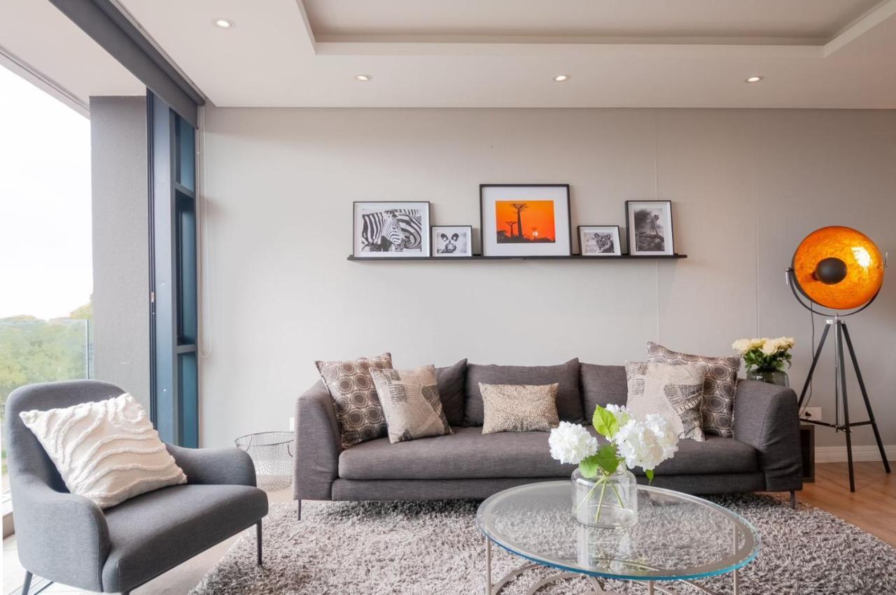Greenpoint Designer Apartment Near Stadium & Waterfront ケープタウン エクステリア 写真