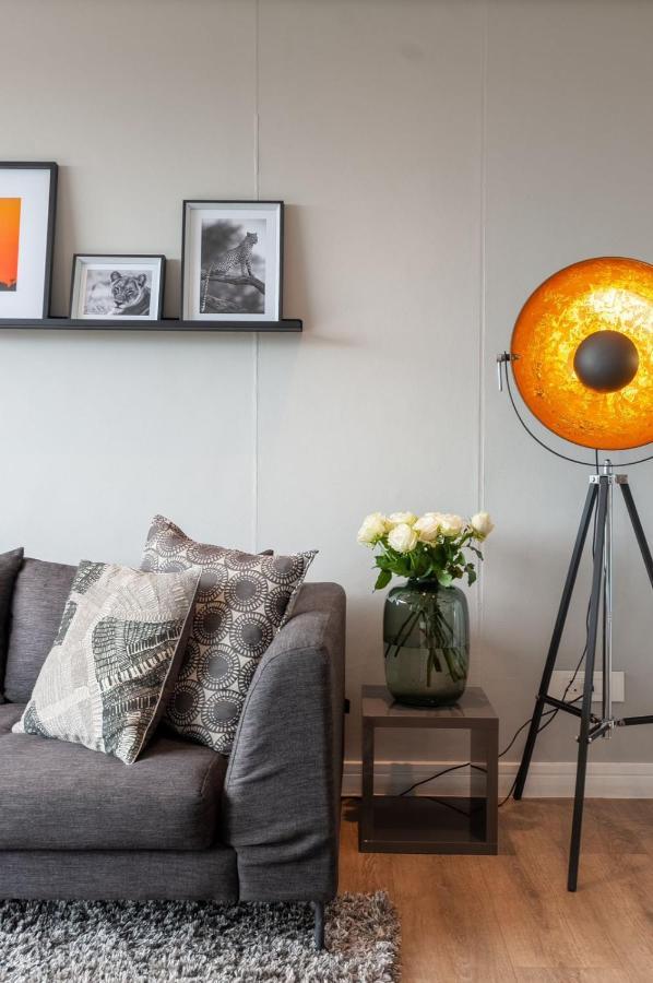 Greenpoint Designer Apartment Near Stadium & Waterfront ケープタウン エクステリア 写真