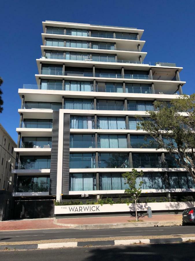 Greenpoint Designer Apartment Near Stadium & Waterfront ケープタウン エクステリア 写真